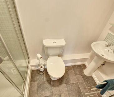 2 bedroom apartment to rent - Photo 6