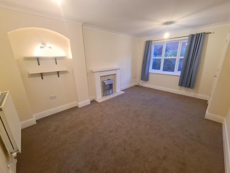3 bedroom semi-detached house to rent - Photo 2