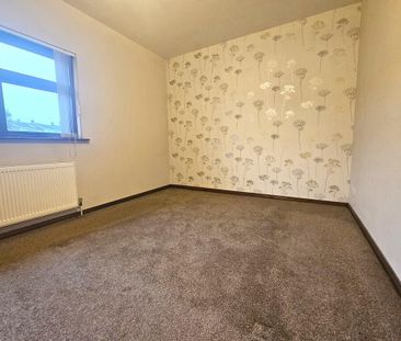 16 Farmhill, Antrim, BT41 1NW - Photo 2