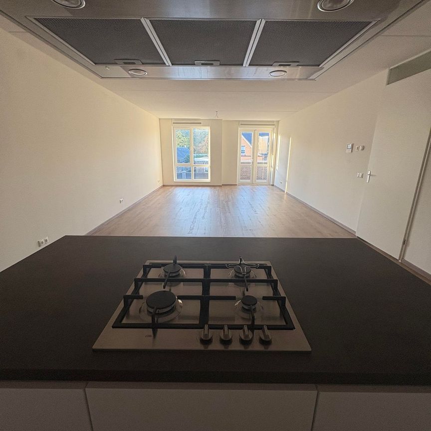 Rijksweg Noord 26-C, Martin Giessen-Bosstraat, 6071KW, Swalmen - Foto 1