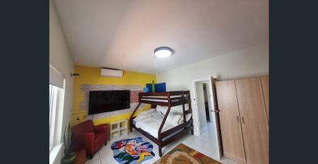 FULLY FURNISHED AND EQUIPPED! 6 MONTH LEASE - Photo 3