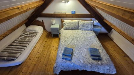 1 bedroom barn conversion to rent - Photo 3
