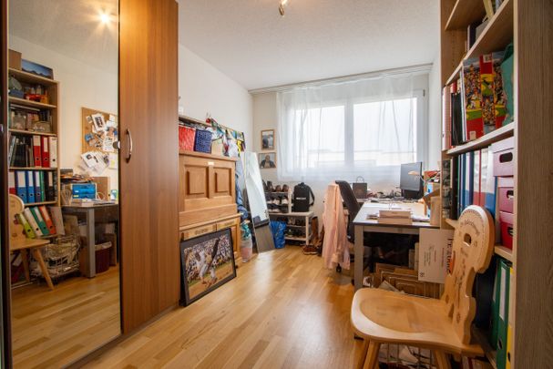 Attractive 4.5-room apartment on the 2nd floor for rent - Foto 1