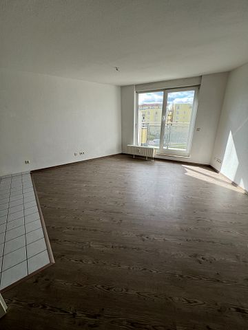 Großzügige Maisonettewohnung mit Balkon zu vermieten! - Photo 5