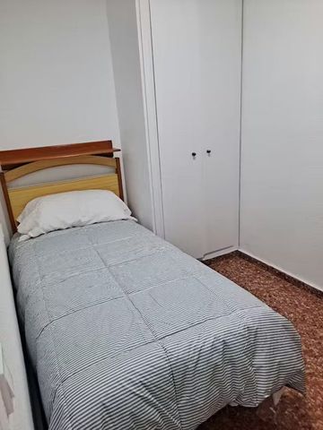 Carrer del Campament, Valencia, Valencian Community 46035 - Photo 5