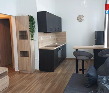 Pronájem bytu 2+kk 35 m², Nerudova 171, Humpolec - Fotografie 2