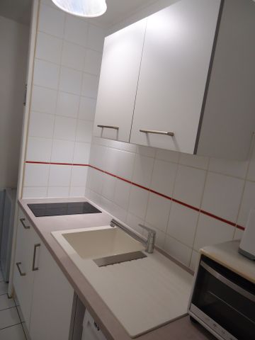 Location Appartement 1 pièce 26m² NEVERS 58000 - Photo 4