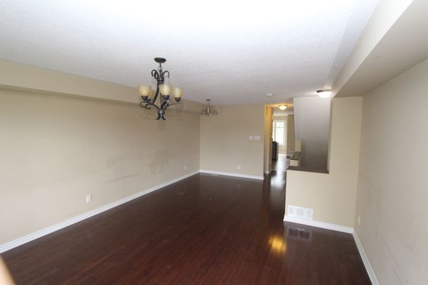 For Lease - 1118 KLONDIKE Road Unit# A, Kanata, Ontario - Photo 1