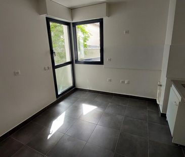 location Appartement T3 DE 65.77m² À PARIS - Photo 1