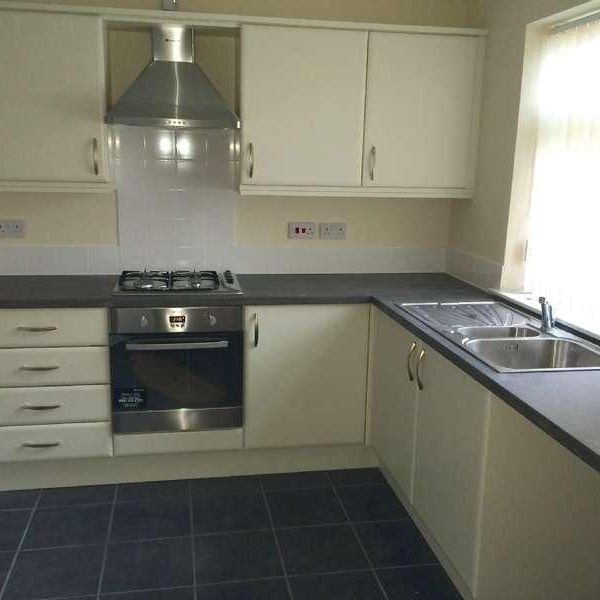 Poplar Street, Golbourne, Warrington, WA3 - Photo 1