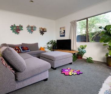 25 Loughanure Place Massey - Photo 1