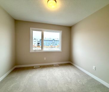 For Lease - 532 Promontory Place, Barrhaven, Ontario - Photo 5