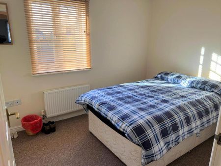 2 bedroom flat to rent - Photo 3
