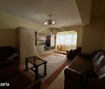 Apartament cu 3 camere de închiriat în zona Rogerius, Oradea. - Photo 4