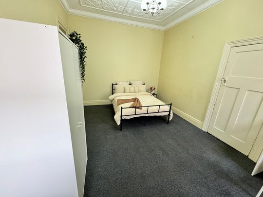 Smithfield - Photo 1