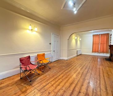 4 bedroom terraced house to rent - Photo 1