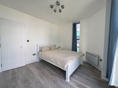 2 Bed Flat, St Michael's Road, CR0 - Photo 5