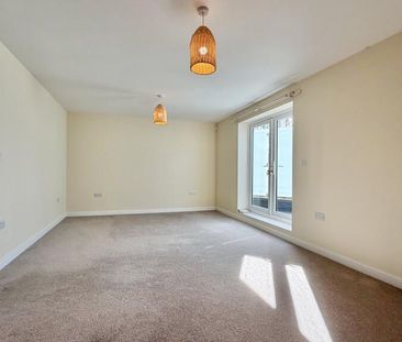 3 bedroom detached house to rent - Photo 2