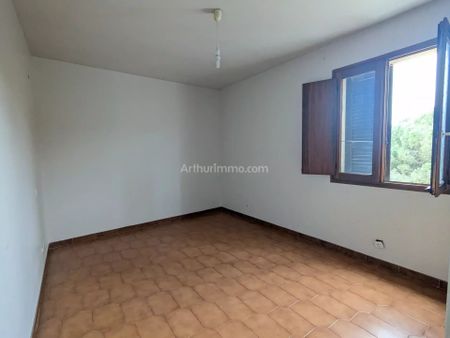 Location Appartement 4 pièces 82 m2 à Mezzavia - Photo 3