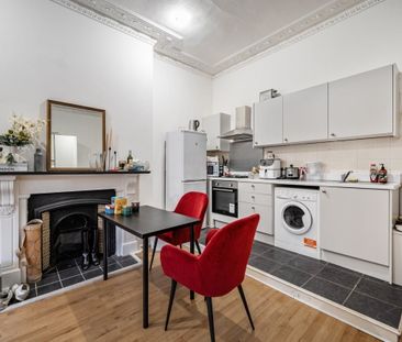 flat to rent - Photo 1