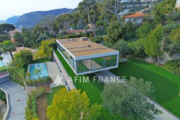 Cap d'Ail, magnifique villa Californienne neuve d'environ 400m - Photo 1