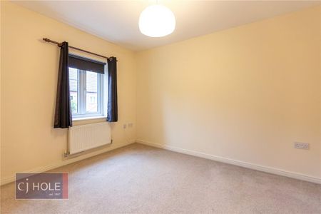 3 bedroom semi-detached house to rent - Photo 5