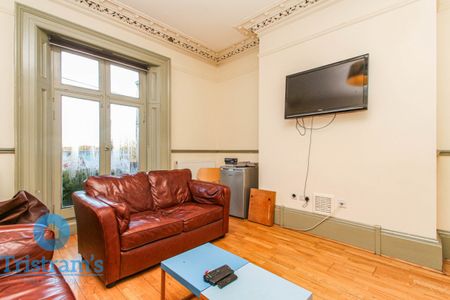 1 bed Shared House for Rent - Photo 2