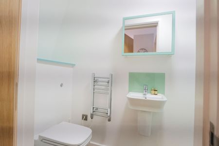 Studio Apartment – Professional Let, Student Let - Photo 5
