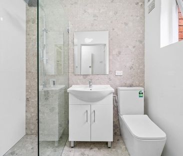 Renovated Two Bedroom Apartment in Convenient Location - Photo 3