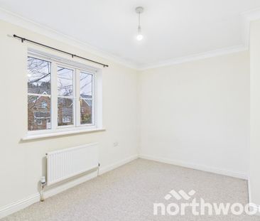 3 bedroom semi-detached house to rent - Photo 4