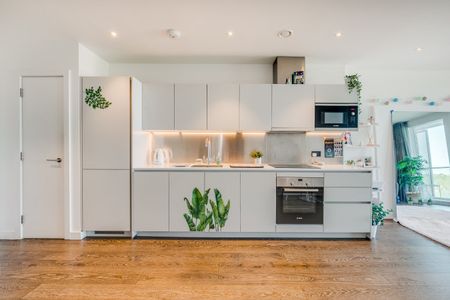 Alderside Apartments, 35 Salusbury Road, London, NW6 6BF - Photo 4