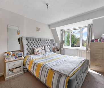 To Let 2 Bed Maisonette - Upper - Photo 6