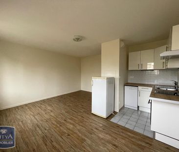 Location Appartement 1 pièce 38m² CHATEAU THIERRY 02400 - Photo 2
