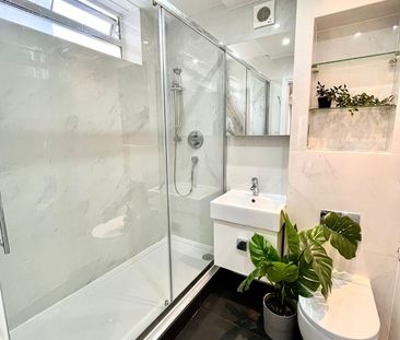 Room in a Shared Flat, Dinerman Court, NW8 - Photo 3