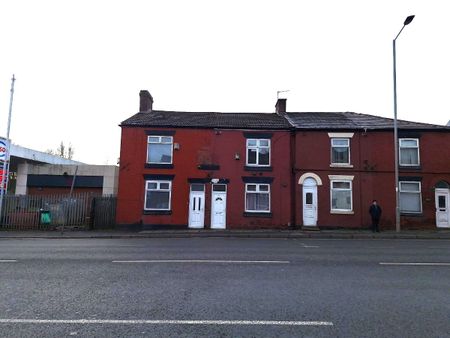 Bolton Road, Kearsley, Bolton, BL4 - Photo 4