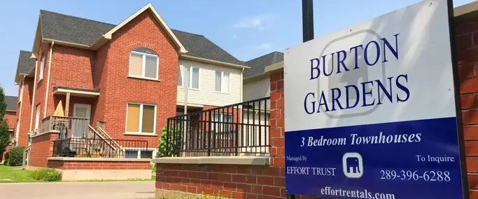 Burton Gardens Townhouses | 111 Burton St., Hamilton - Photo 1