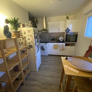 Location Appartement 3 pièces 63m² LE HAILLAN 33185 - Photo 2