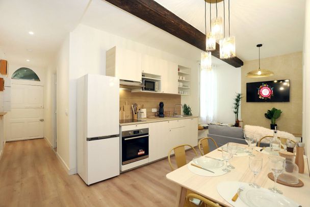 PLACE DE LA BOURSE - Photo 1