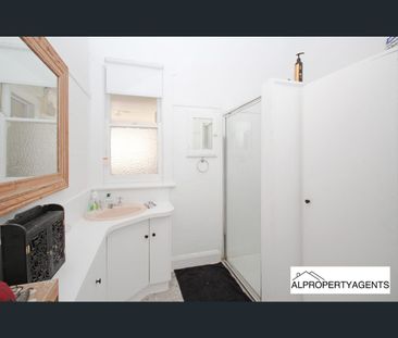 36 Railway Avenue, Horsham, Vic 3400 - Photo 1