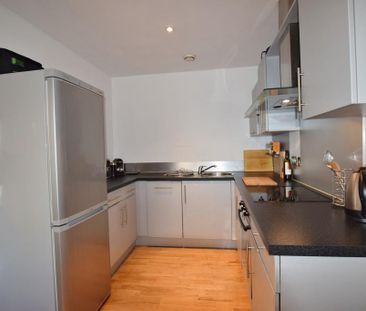 2 bedroom apartment to rent - Photo 6
