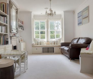3 bedroom Semi-detached house to rent - Photo 1