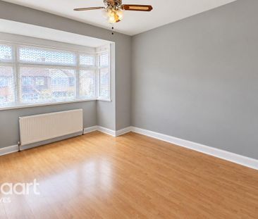 3 bedroom semi-detached house to rent - Photo 4