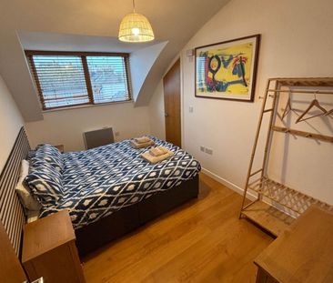 *BALCONY* Marine Road, Eastbourne *LIFT ACCESS* - Photo 6