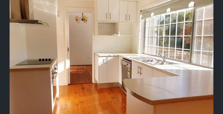Home For Rent - Photo 3
