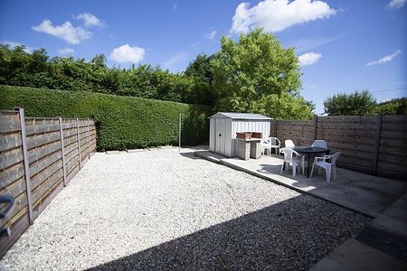 91, Newland Park Drive - Photo 3