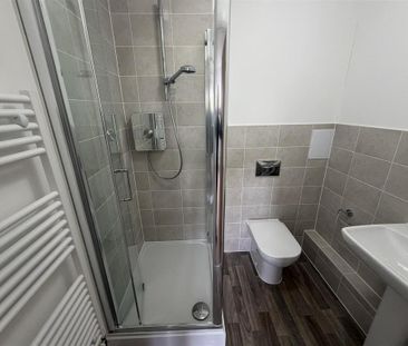 2 bedroom apartment to rent - Photo 6