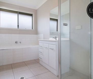 89 Greta Drive, Hamilton Valley - Photo 5