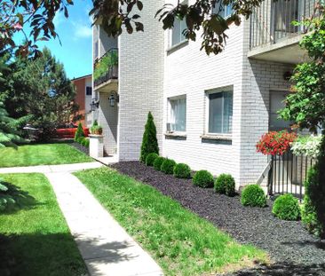 Westwood Garden Apartments - ALL INCLUSIVE - Photo 6