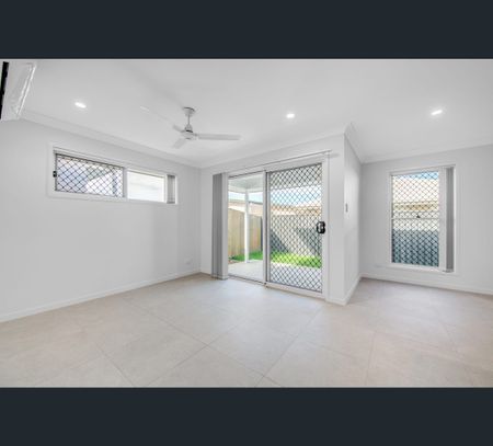 77 Lord Howe Circuit, Banya, Qld 4551 - Photo 2