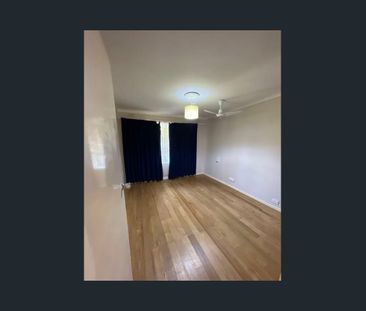 Comfortable 3-Bedroom Home in a Convenient Location - Photo 4